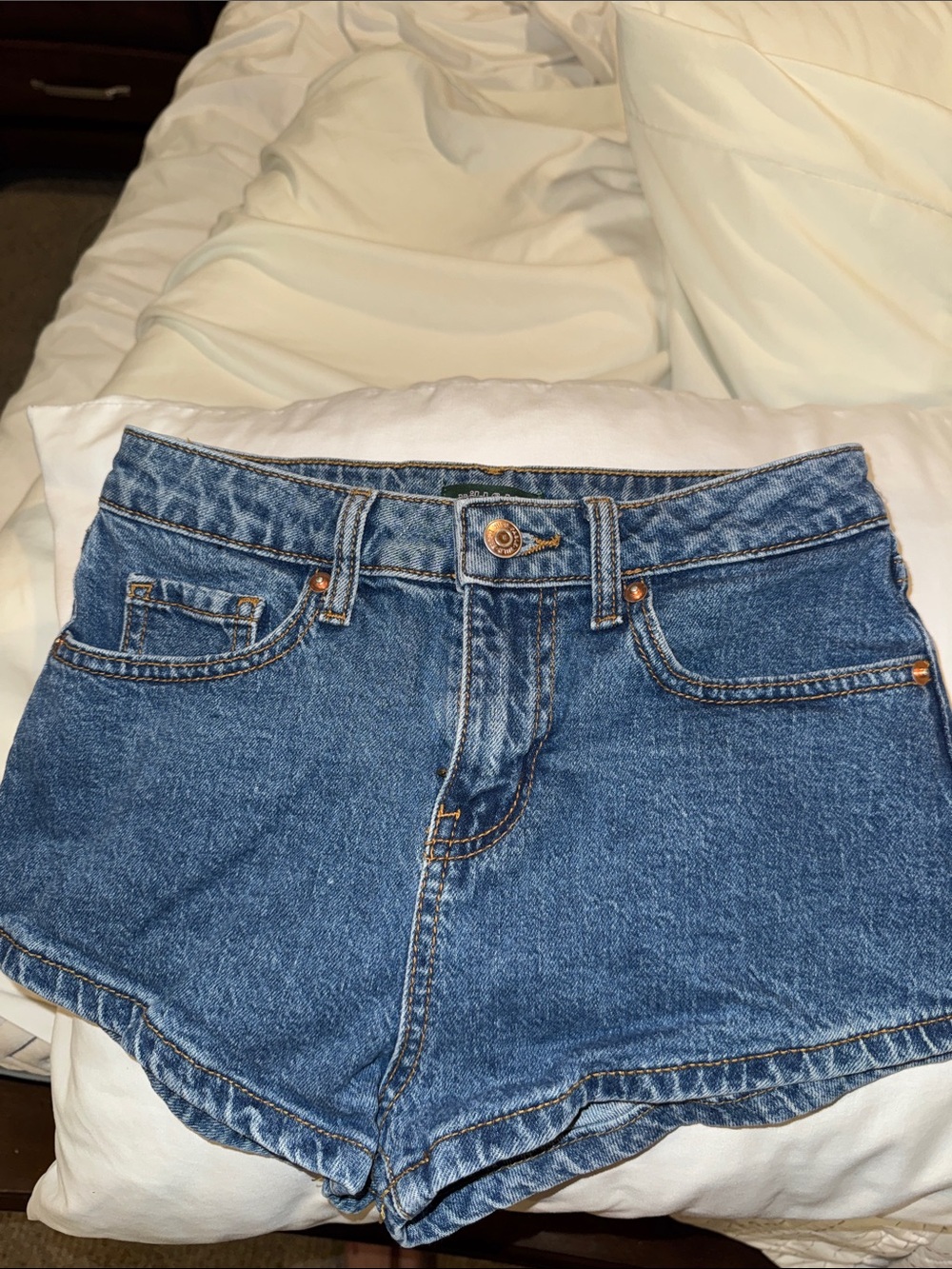 Wild Fable High Rise Cheeky Shorts Size 00Classic Dark Blue Denim Women’s Shorts